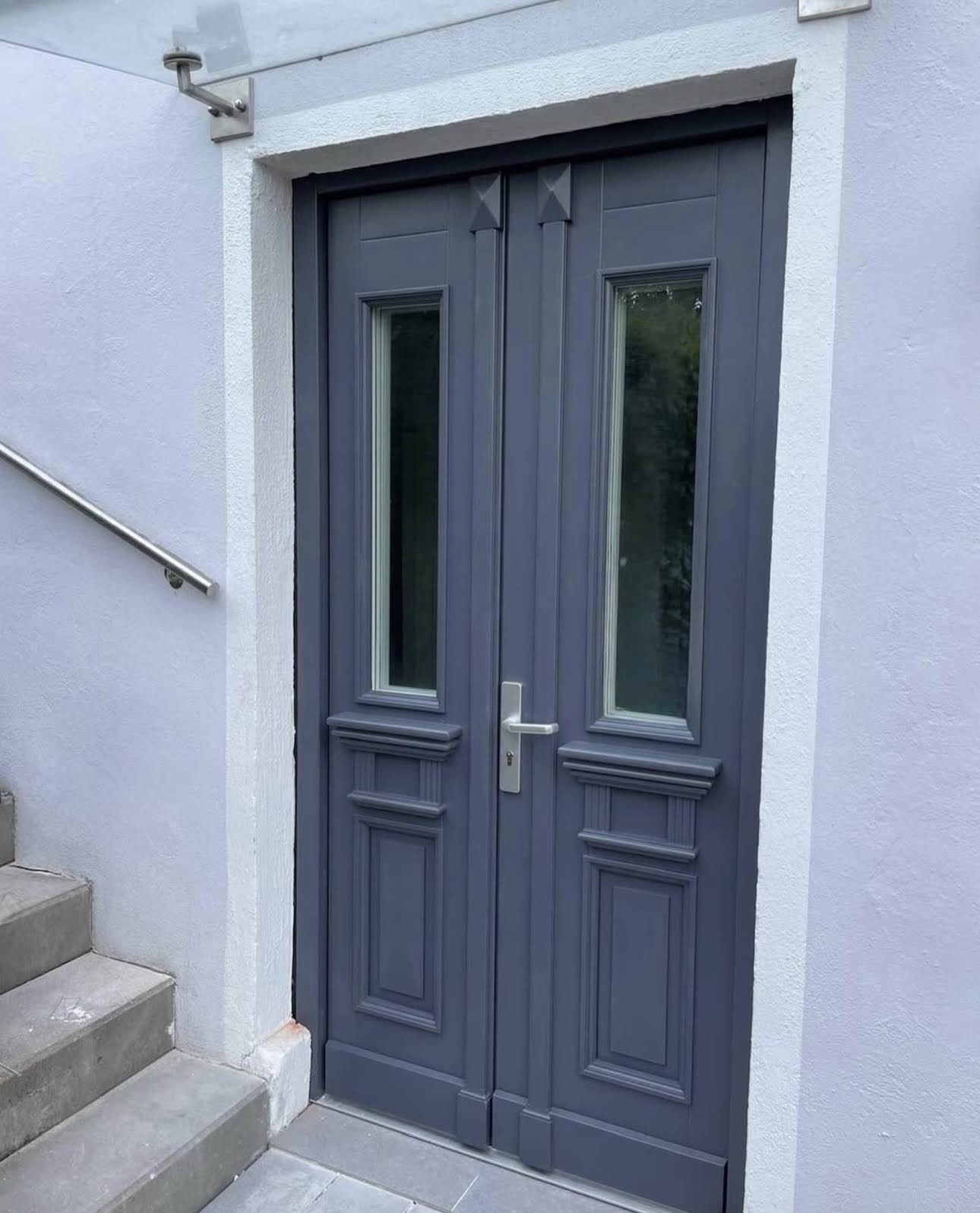 Büro mit Glaswänden