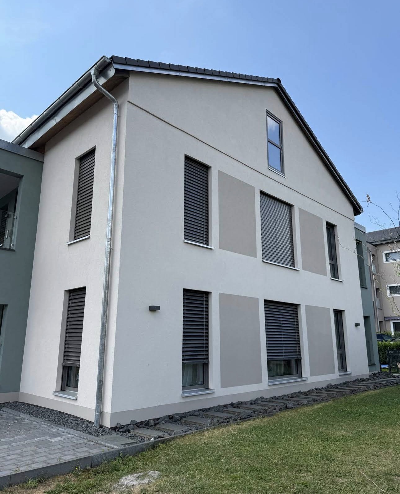 Gebäudeansicht Garten